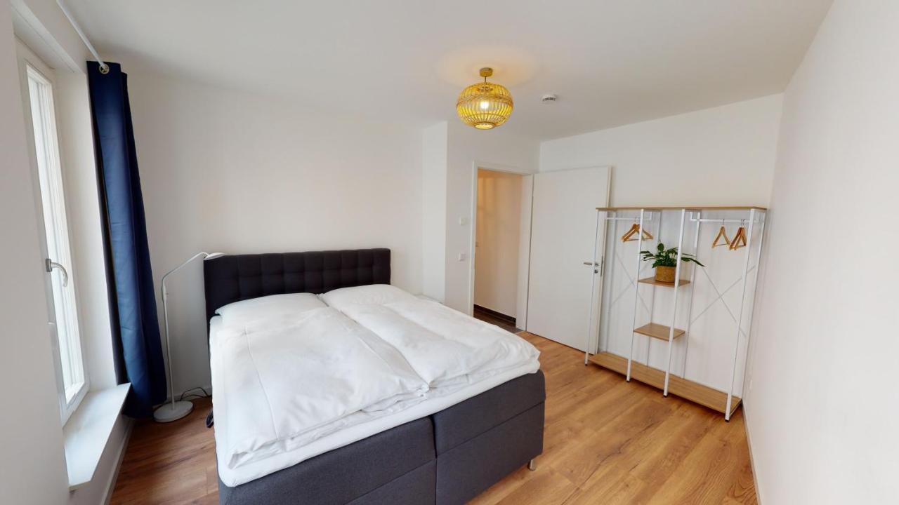 Travel Art Boardinghouse Aparthotel Neuruppin Exteriör bild