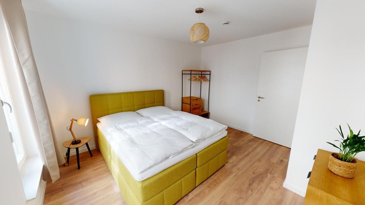 Travel Art Boardinghouse Aparthotel Neuruppin Exteriör bild