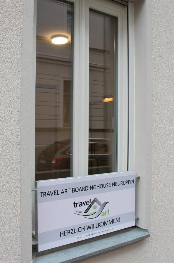 Travel Art Boardinghouse Aparthotel Neuruppin Exteriör bild